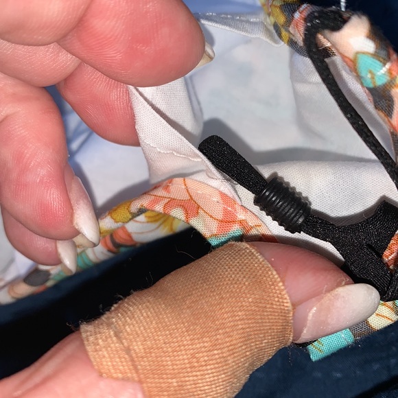 🎁🎭FANTASTIC MASKS 🎭🎁 - Picture 6 of 11